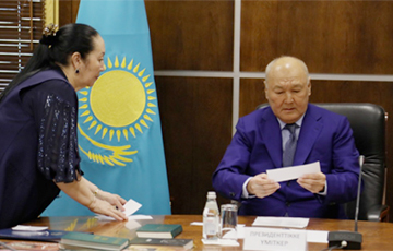 ЦИК Казахстана сняла кандидата в президенты, провалившего экзамен по языку