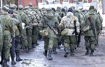 В Московию с войны вернулись 32 000 помилованных уголовников