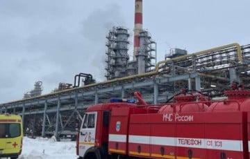 Под Краснодаром пылает НПЗ «Албашнефть»
