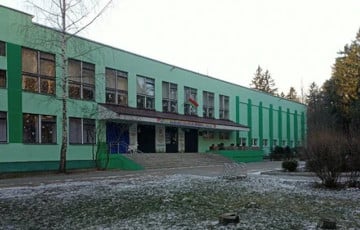 Одиннадцатиклассник минской школы покончил жизнь самоубийством