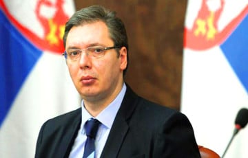 Президент Сербии посетил беженцев из Украины и пообещал всю необходимую помощь