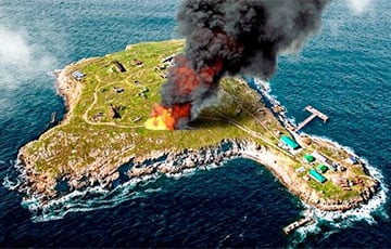 Новый удар ВСУ по Змеиному: оккупанты не могут подойти к острову