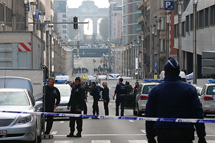 Саперы подорвали в Брюсселе подозрительный сверток