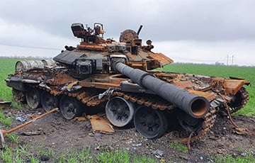 Военная колонна оккупантов сгорела в Липецкой области РФ