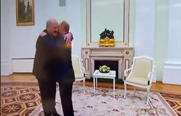 «Прогиб перед Кремлем для Лукашенко важнее?»