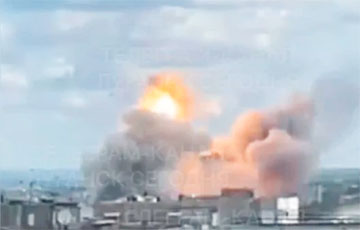 СМИ: Ракеты ATACMS попали в военную базу РФ в Луганске