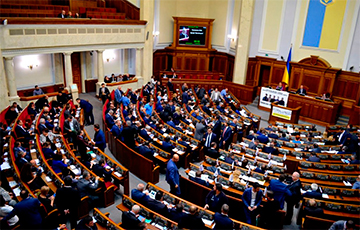 Украинская Рада одобрила Избирательный кодекс с президентскими поправками