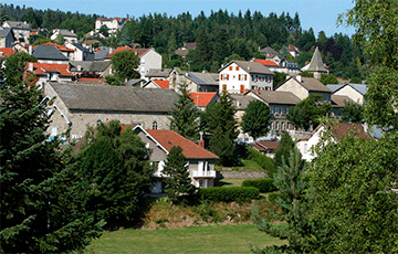 Австриец завещал 2 миллиона евро деревне во Франции, где спрятали его семью от нацистов