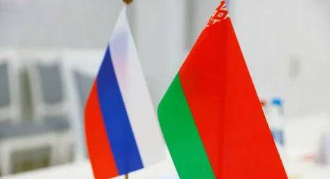 Путин: Москва и Минск сделают все для военной безопасности