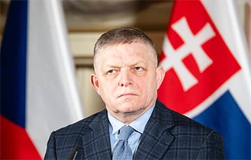Литва и Латвия отказались пускать Фицо в Москву