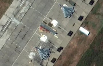 Появились первые спутниковые снимки московитского истребителя Су-57 после атаки Украины на аэродром Ахтубинск