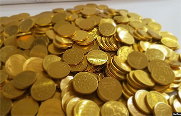 В РФ татарские активисты выпустили шоколадные монеты к 750-летию Золотой Орды