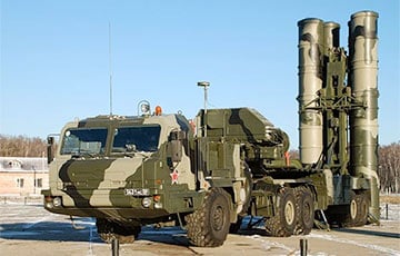 В Беларуси заметили московитскую колонну с ракетами для ЗРК «С-400»
