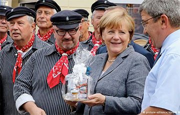 Сегодня проходят судьбоносные для Ангелы Меркель выборы