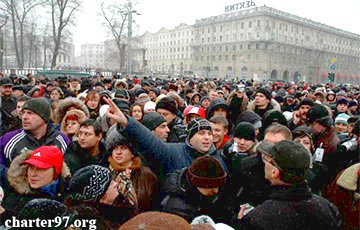 Предприниматели выходят на Площадь (Онлайн-репортаж)