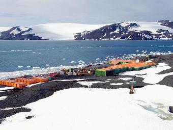 На бразильской исследовательской базе в Антарктике произошел взрыв