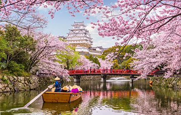 Япония будет доплачивать туристам $185 в день, чтобы помочь экономике