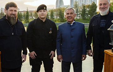 Глава Татарстана вручил избившему московита сыну Кадырова орден за укрепление межнационального мира