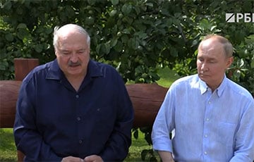Психолог прокомментировала странные посиделки Путина и Лукашенко