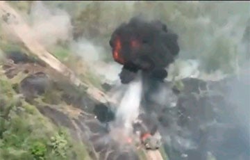 Взрыв БМП с московитскими «мобиками» попал на видео одного из оккупантов