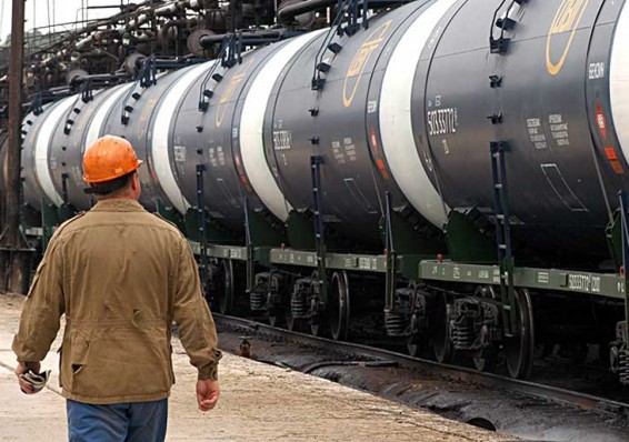 Россия подтвердила планы, поставить в Беларусь 24 тысячи тонн нефти