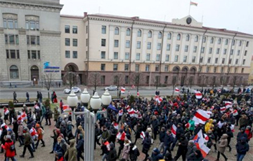 Акция за независимость в Минске продолжится 8 декабря, в 12:00, на Октябрьской площади