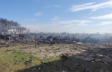 Возле Новоайдара ВСУ накрыли склад оккупантов: уничтожено более 40 единиц техники и  50 тонн боекомплектов
