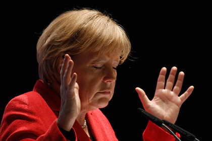 Меркель пригрозила пересмотреть отношения с Турцией