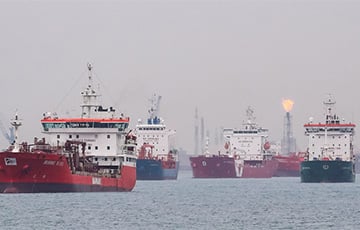 Bloomberg: Евросовок «нацелился» на теневой флот, перевозящий московитскую нефть