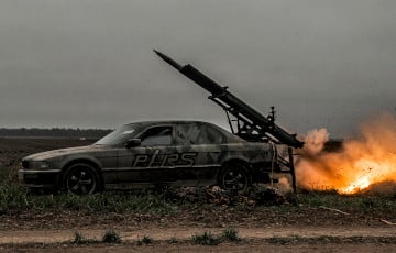 Единственная в мире РСЗО на BMW-седане показала быстрые удары по московитским позициям