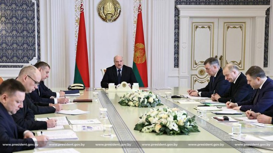 Лукашенко: идеи разорвать предприятие на куски я расцениваю как антигосударственные