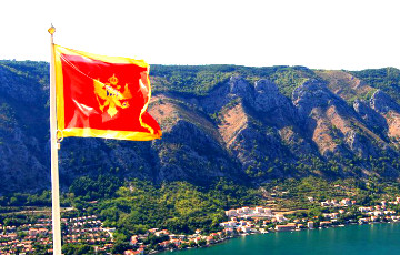 Черногория открывает свои границы для туристов