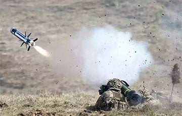 Украински военные отработали новую тактику применения «Байрактаров» и «Джавелинов»