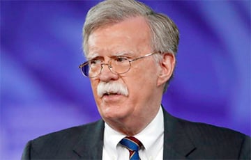 Болтон призвал Трампа предъявить ультиматум Московии и Китаю
