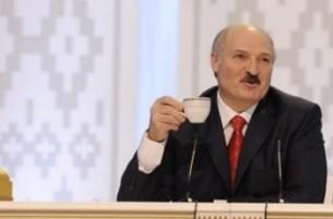 Лукашенко: девальвации не будет, потому что она невыгодна