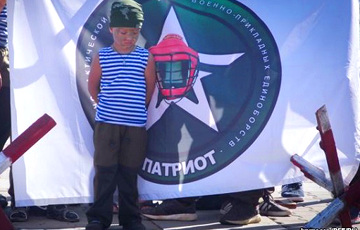 Военные Путина использовали детей на своем празднике в Крыму