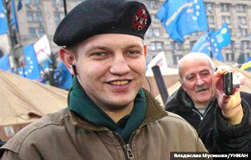 Работники посольства Украины в Беларуси почтили память Михаила Жизневского