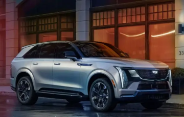 Новый Cadillac Escalade за $130 000 превратили в элитный ресторан на колесах