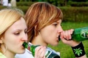 МВД предлагает запретить продажу спиртного гражданам до 21 года