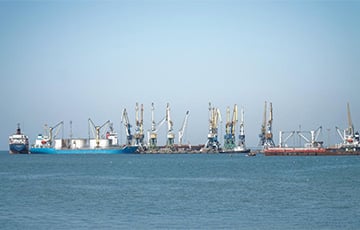 Московияне угнали из Бердянского порта пять кораблей с зерном
