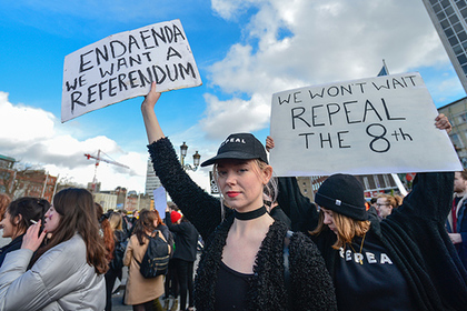 Больше половины молодых ирландцев заявили о готовности начать бунт против власти