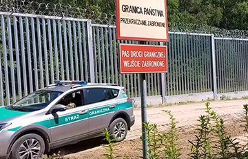 Беларусские спецслужбы помогают нелегалам штурмовать забор на границе с Польшей