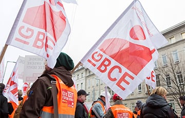 Крупнейший профсоюз Германии требует немедленно освободить беларусских профсоюзных активистов