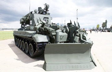 Украинские защитники показали, как уничтожили московитского «терминатора на гусеницах»