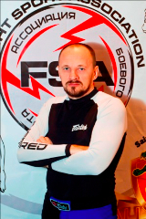 Белорус стал главным тренером российских бойцов ММА