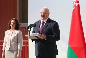 Лукашенко приказал повысить дисциплину в школе