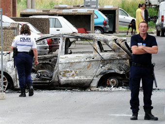 В результате беспорядков во Франции пострадали 16 полицейских