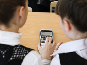 Британским школьникам запретили пользоваться калькуляторами
