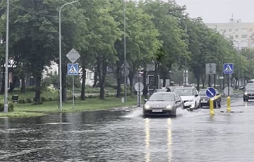 Минск накрыло грозой