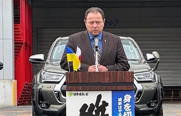Японские парламентарии собрали деньги и приобрели 20 автомобилей для ВСУ